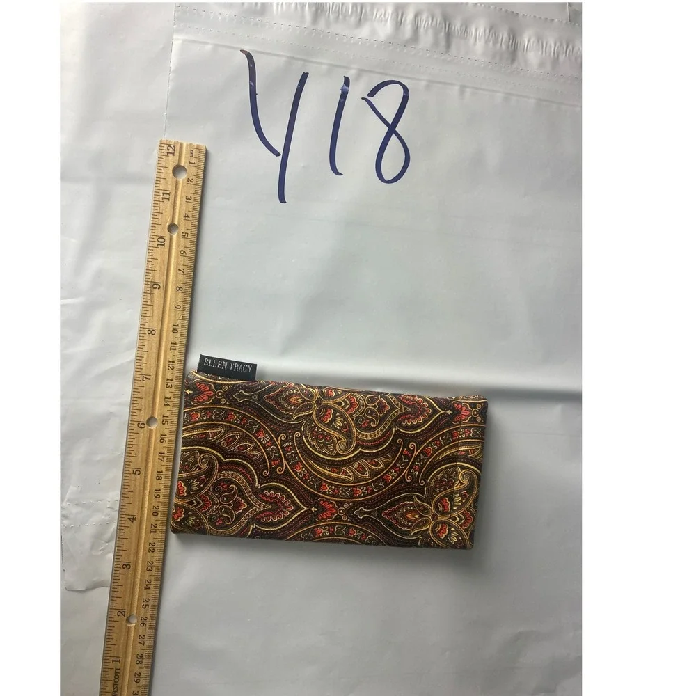 Ellen Tracy Paisley Fabric Clutch‎ Wallet Small Pouch Multicolor